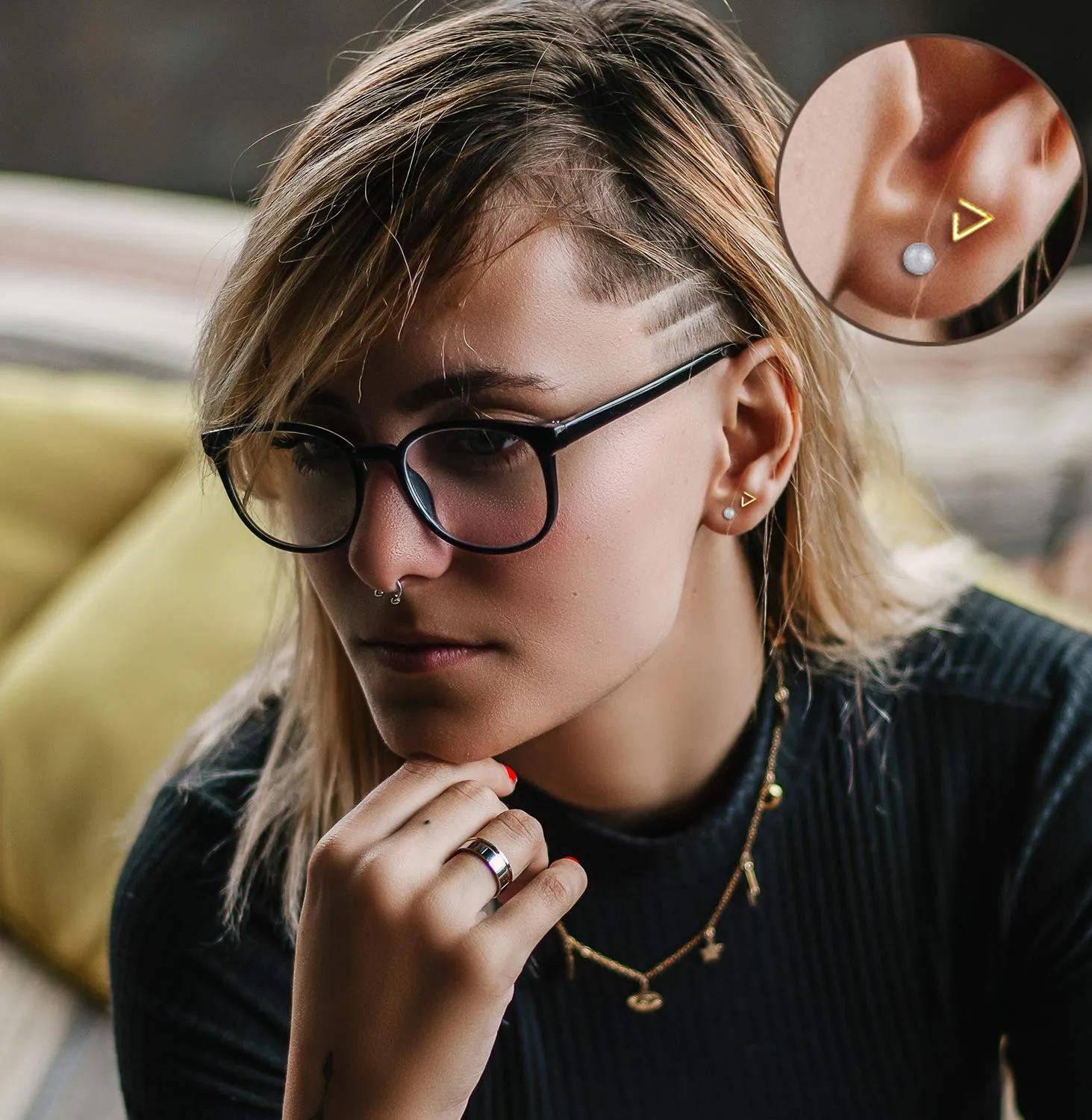 18 Pairs Tiny Cartilage Stud Earrings Set for Women Men Star Triangle Moon Heart Disc Ball CZ Small Screwback Flat Back Stud Earrings Stainless Steel Geometric Barbell Flatback Earrings Piercing Set Golden-tone
