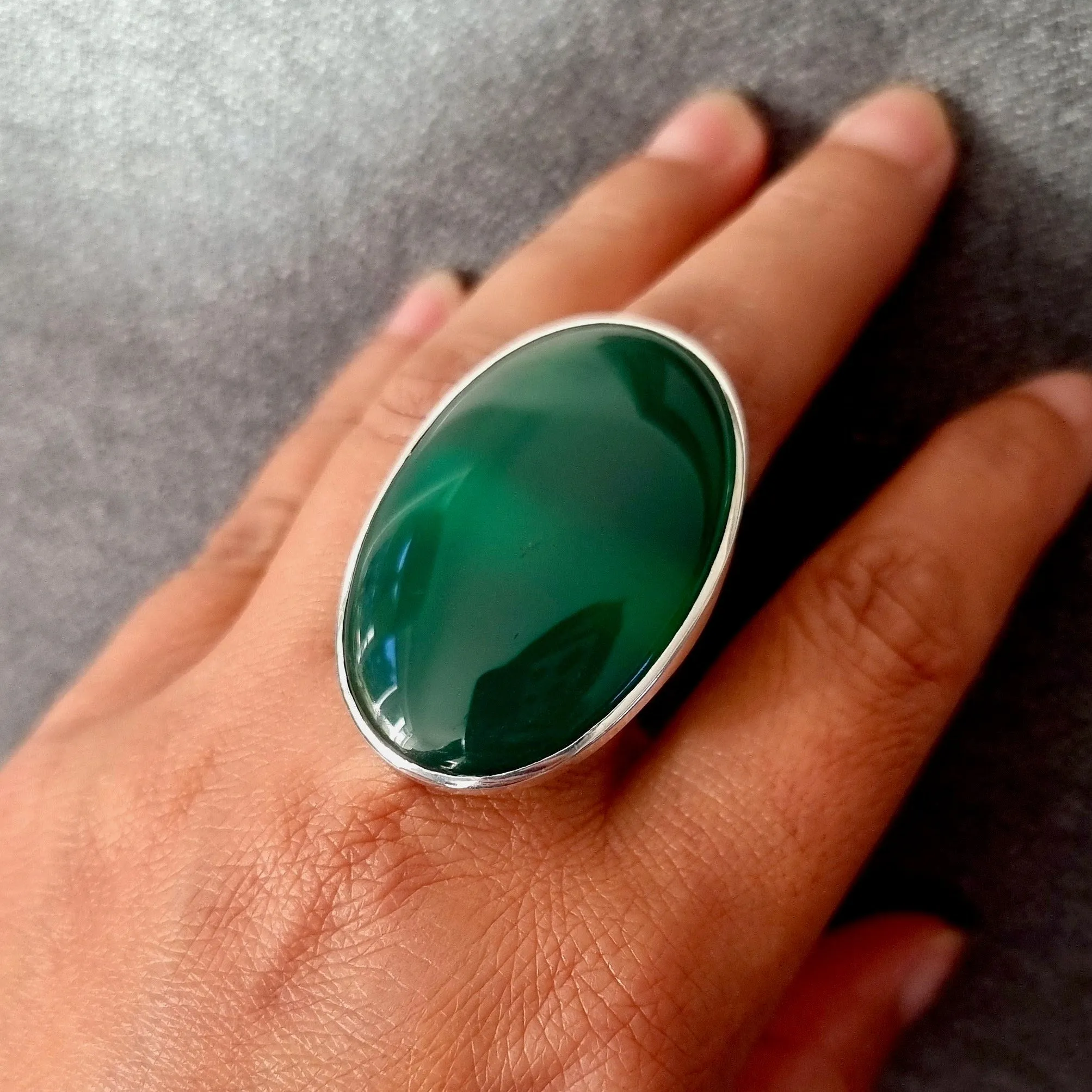 Green Onyx Oval 36mm x 26mm Adjustable 925 Silver Ring, R118