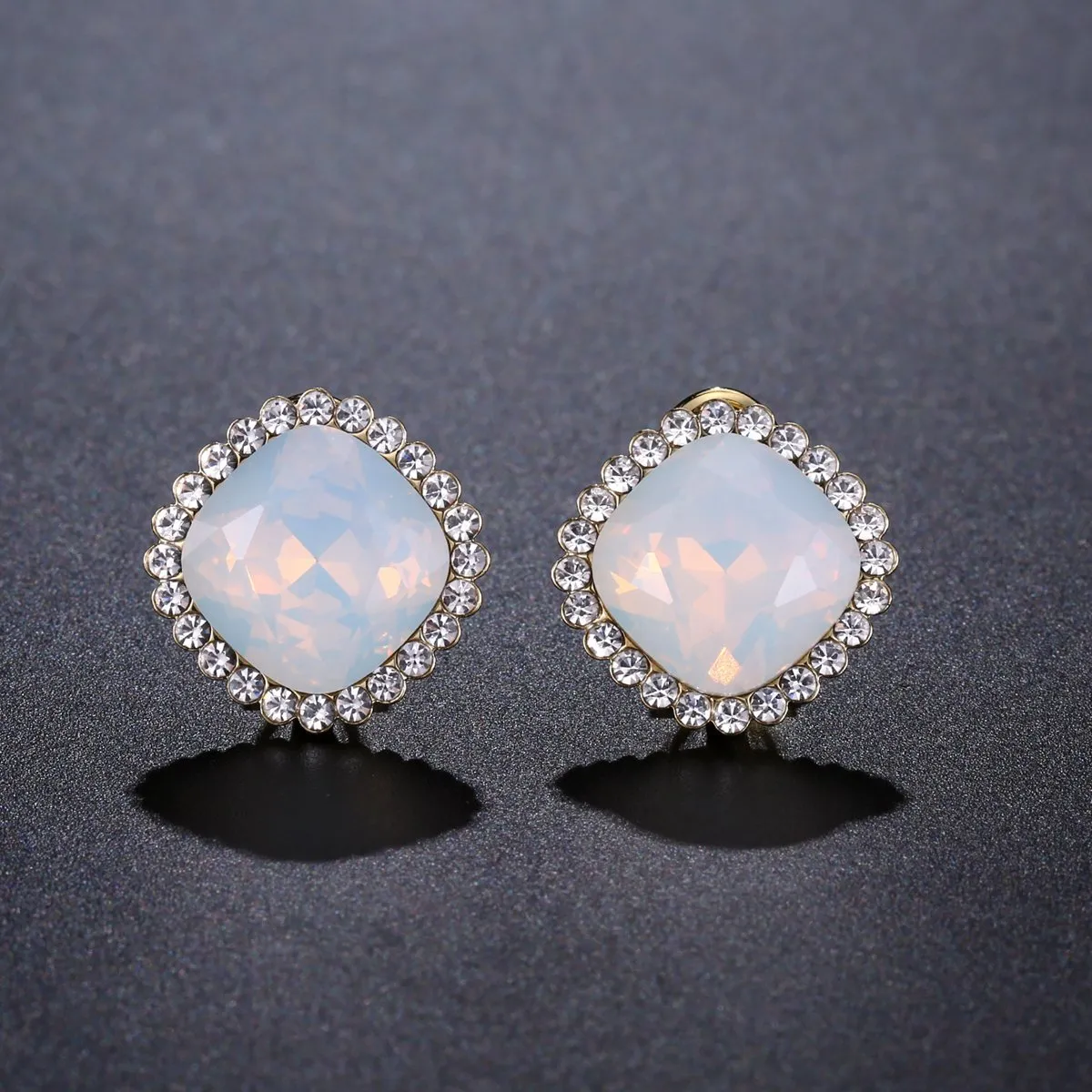Multicolor Moonlight Stud Earrings -KPE0315