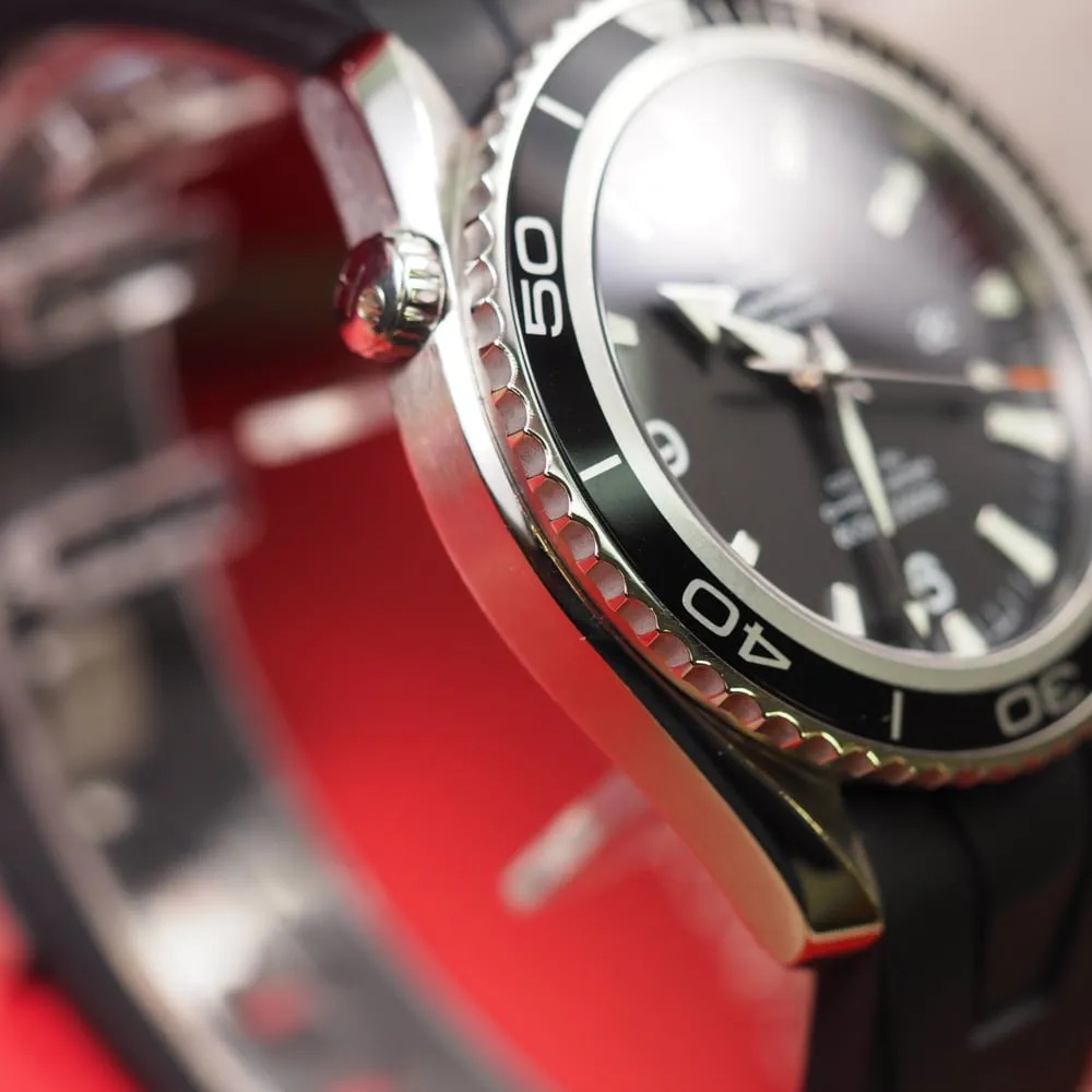 Omega Seamaster Planet Ocean 22005000 (2008)