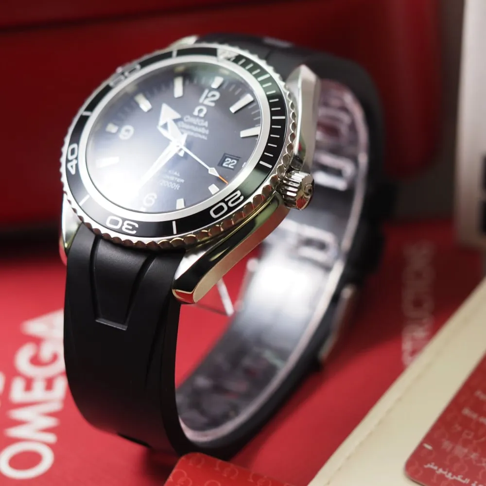 Omega Seamaster Planet Ocean 22005000 (2008)