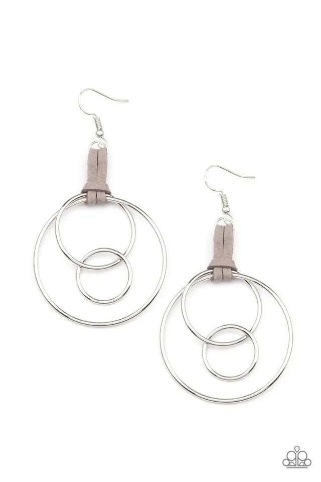 Paparazzi Earring ~ Fearless Fusion - Silver