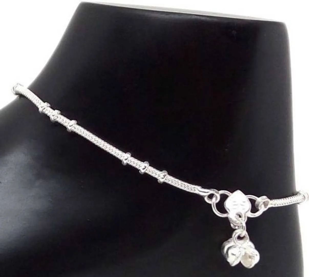 Plain silver plated Twinkling Graceful Women Anklets Bridal Fancy Payal