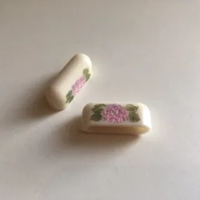 Scrimmed Hydrangeas End Caps