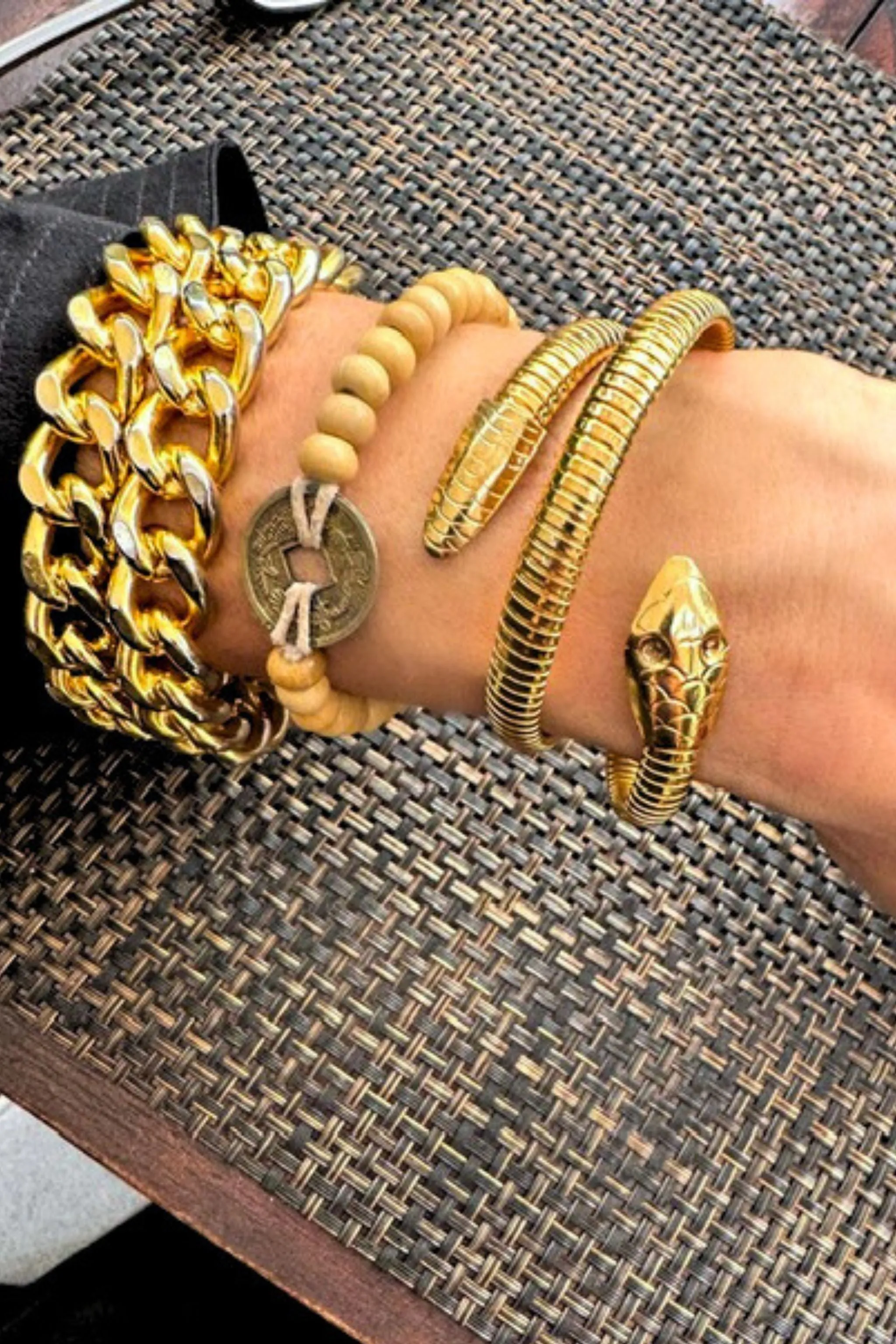 Serpente Wrist Wrap Cuff