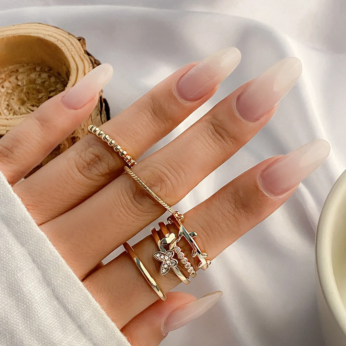 Wholesale Alloy Xingyue Diamond Open Joint Ring Set